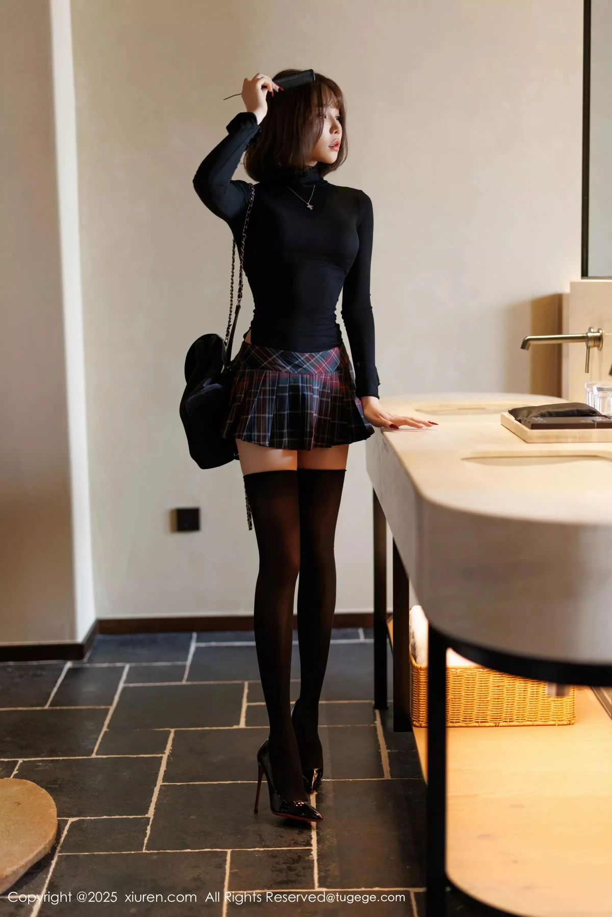 [秀人网] 2025.02.27 No.9944 徐莉芝Booty、秀人旗下#[85P]-002