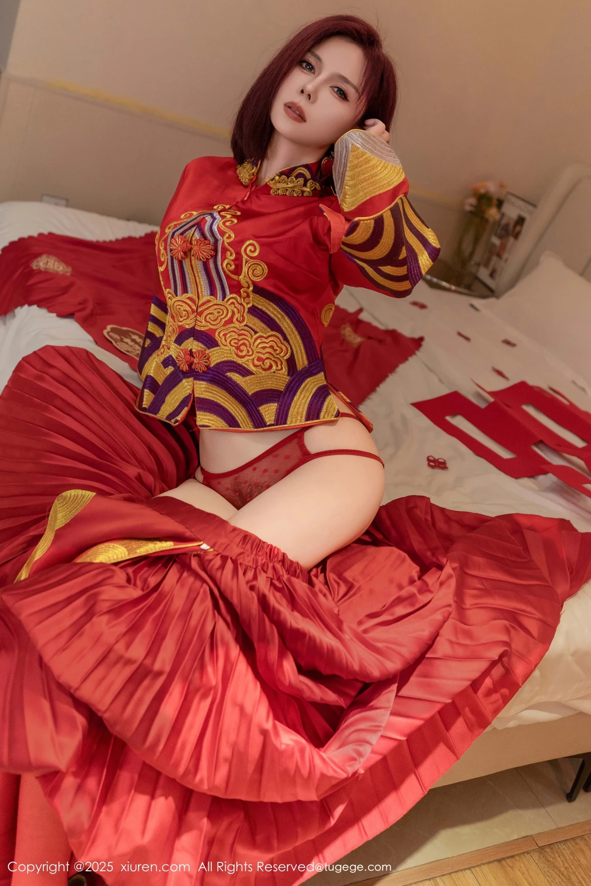 [秀人网] 2025.03.11 No.9995 白芷yy、秀人旗下#[90P]-002
