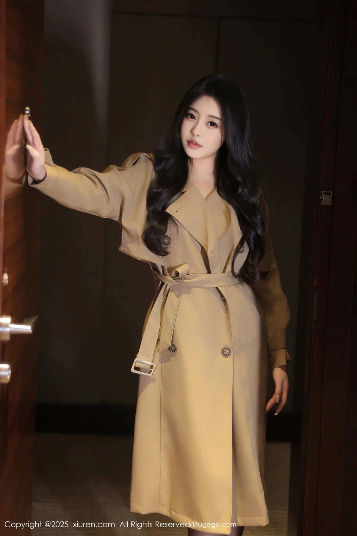 [秀人网] 2025.01.15 No.9758 希雅sia、秀人旗下#[76P]-002