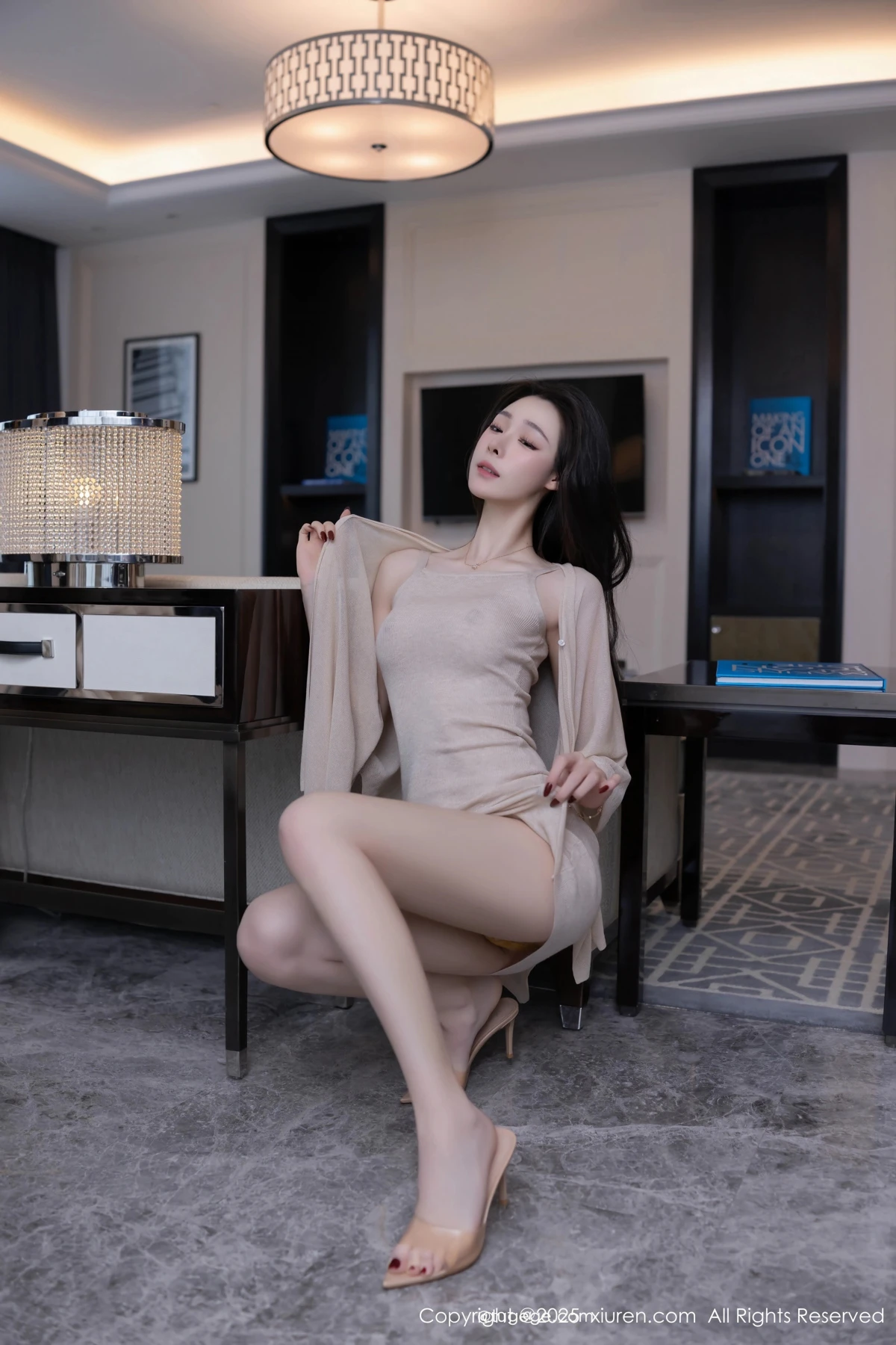 [秀人网] 2025.02.08 No.9858 小逗逗、秀人旗下#[81P]-005