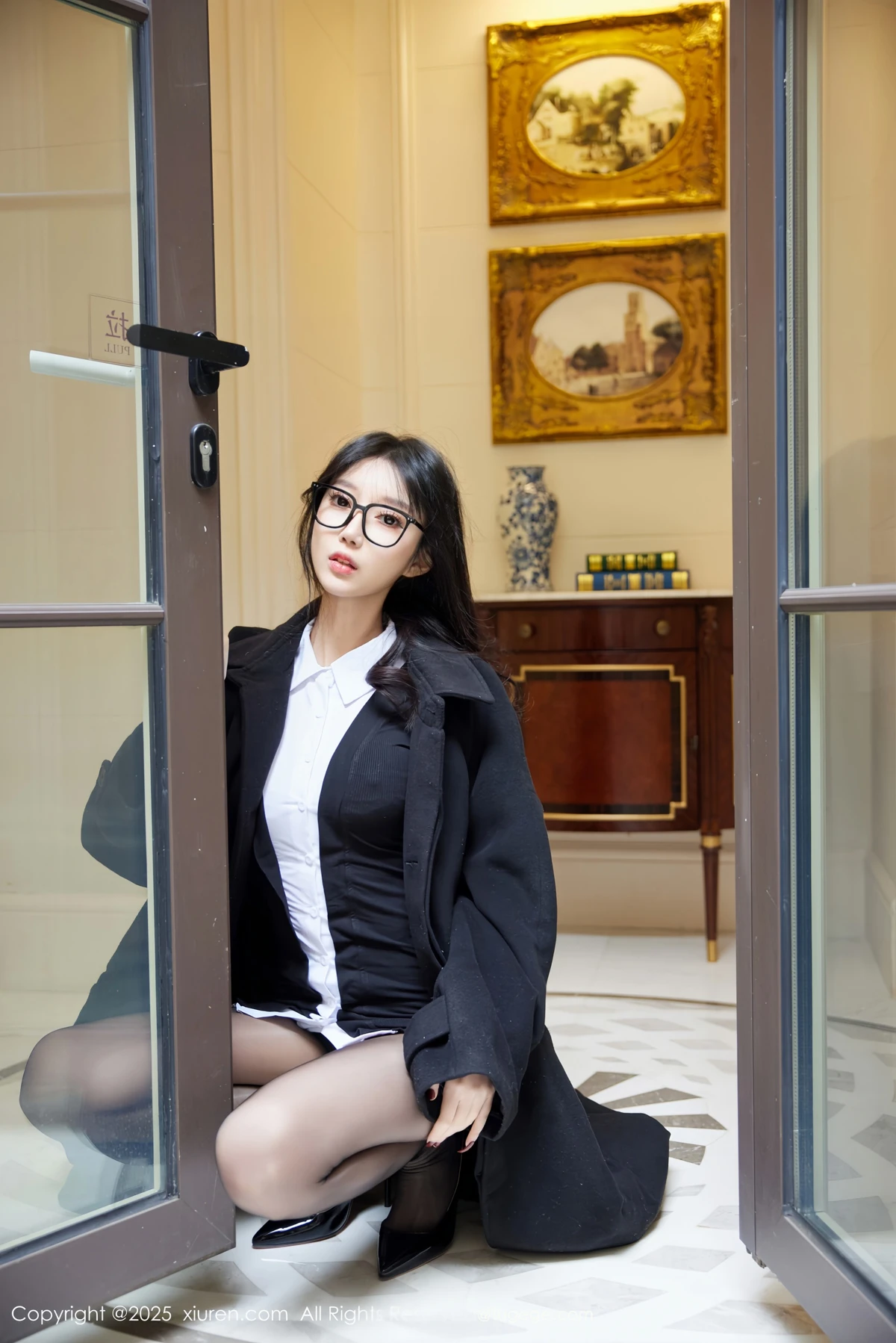 [秀人网] 2025.02.24 No.9926 玥儿玥er、秀人旗下#[82P]-011