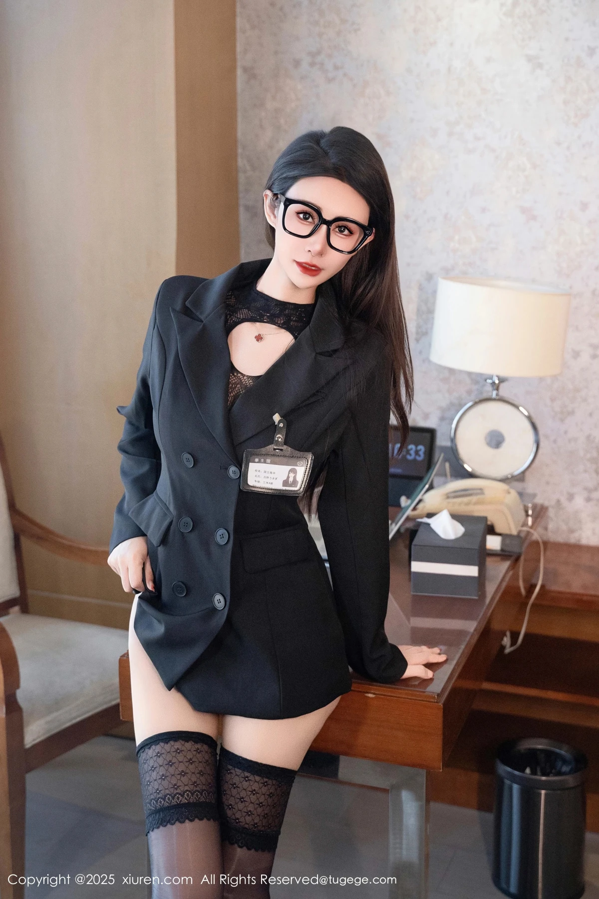 [秀人网] 2025.04.01 No.10095 艺艺yiyi、秀人旗下#[98P]-011