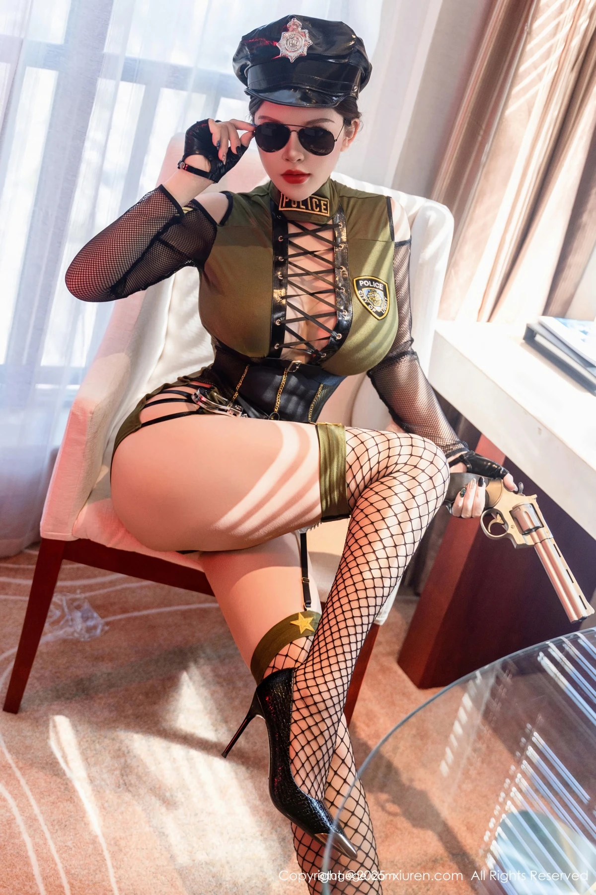 [秀人网] 2025.03.25 No.10064 伊丽莎有点白、秀人旗下#[97P]-011