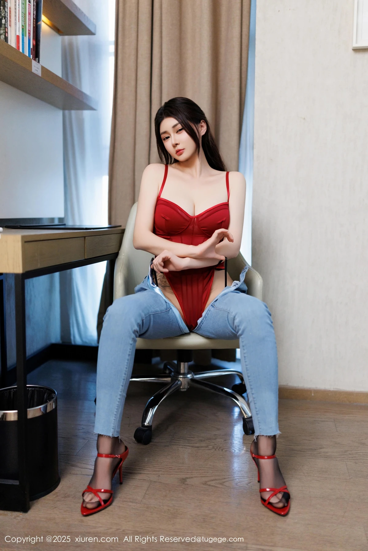 [秀人网] 2025.03.31 No.10090 凯竹Quinn、秀人旗下#[82P]-035