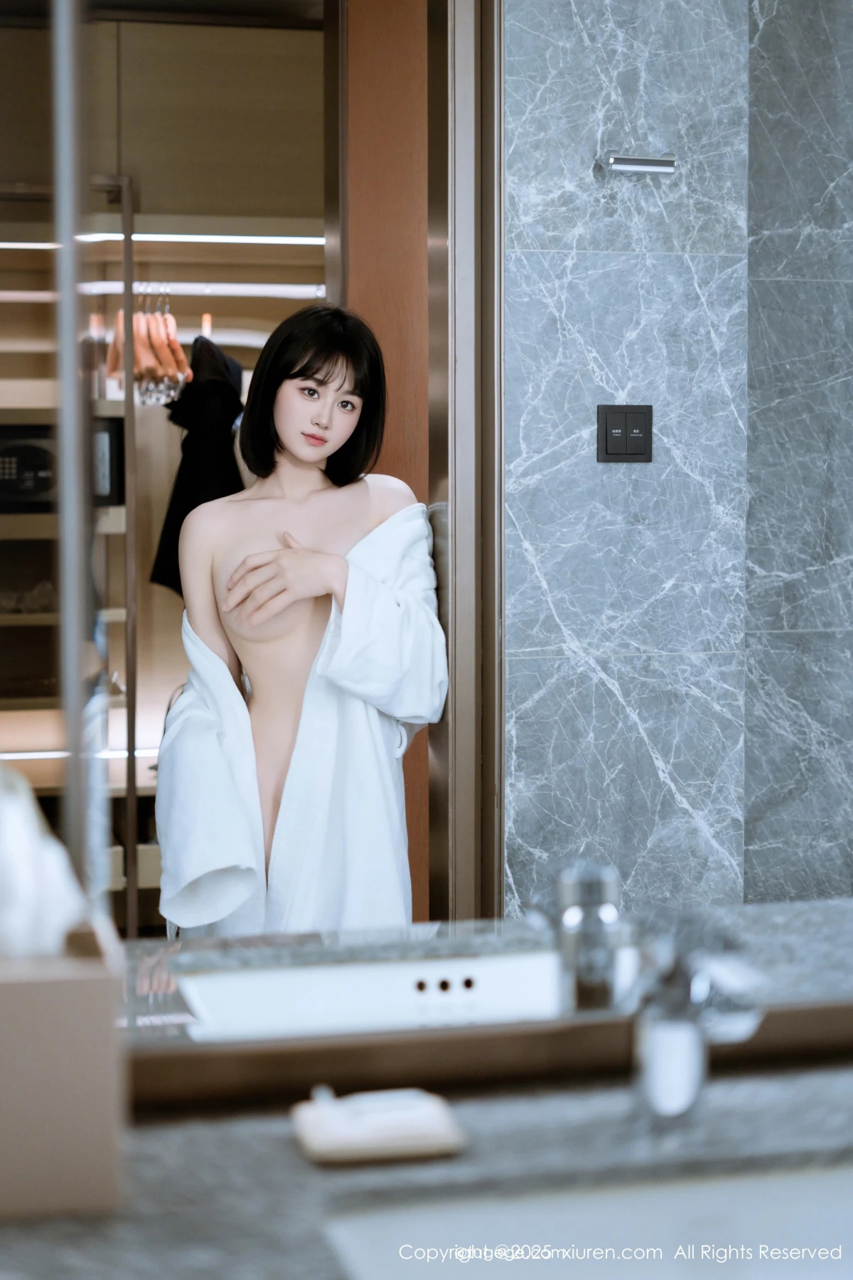 [秀人网] 2025.03.06 No.9972 涵涵Luna、秀人旗下#[74P]-052