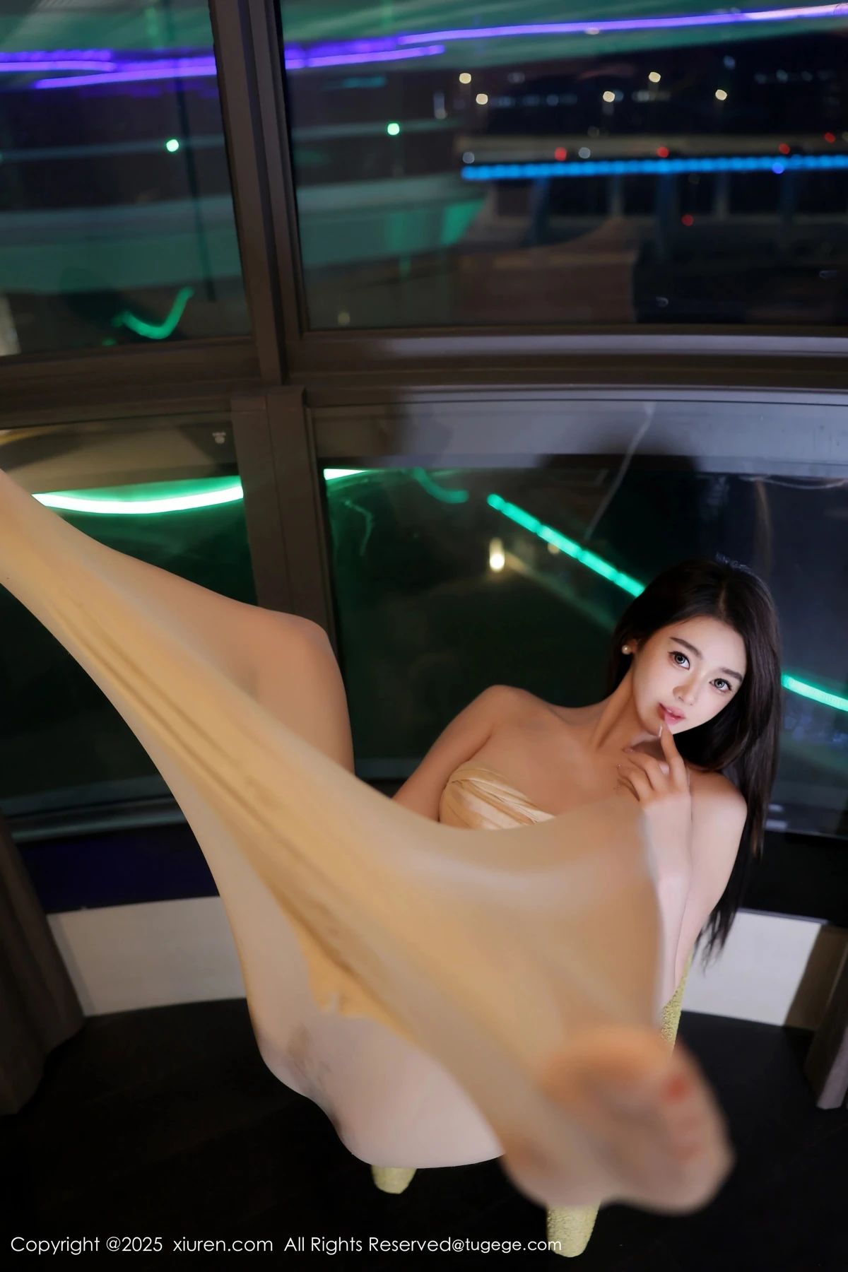 [秀人网] 2025.02.08 No.9860 candy糖糖、秀人旗下#[85P]-055
