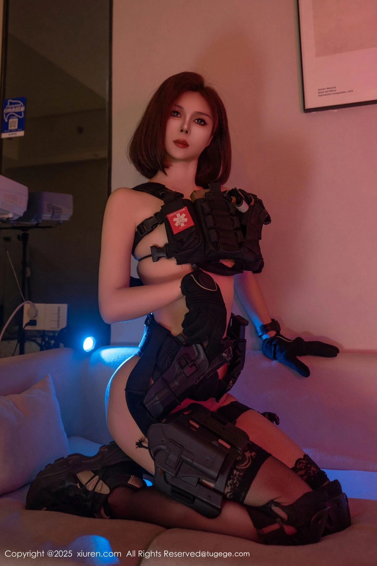 [秀人网] 2025.01.15 No.9759 白芷yy、秀人旗下#[94P]-074