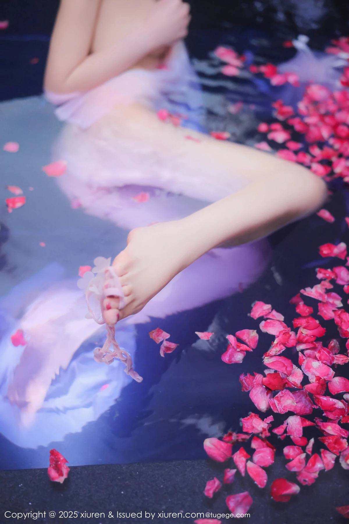 [秀人网] 2025.01.17 No.9778 桃妖夭、秀人旗下#[102P]-099