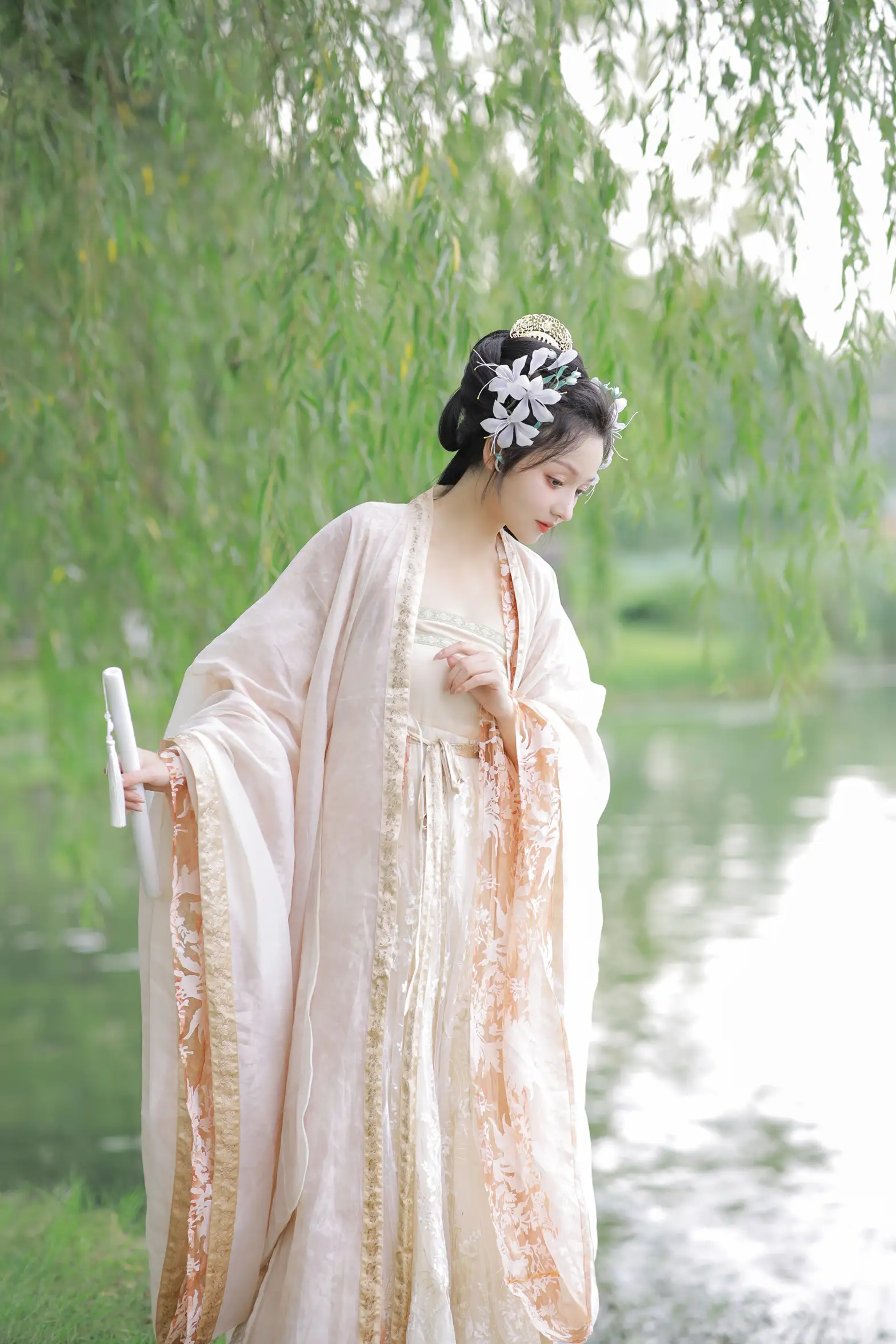 [艺图语] 2022.08.23 Vol.1770-005
