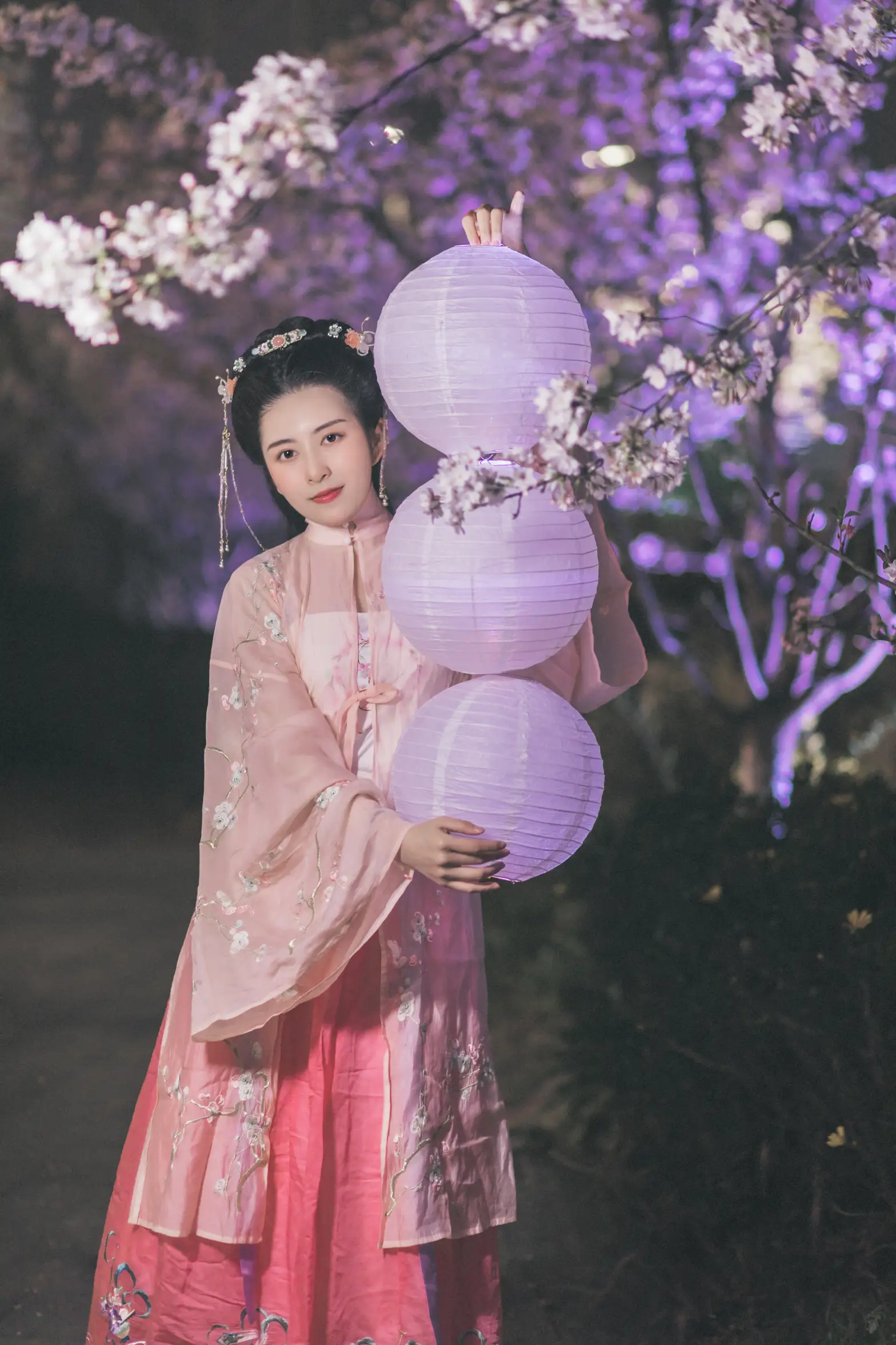 [艺图语] 2022.08.02 Vol.1607-013