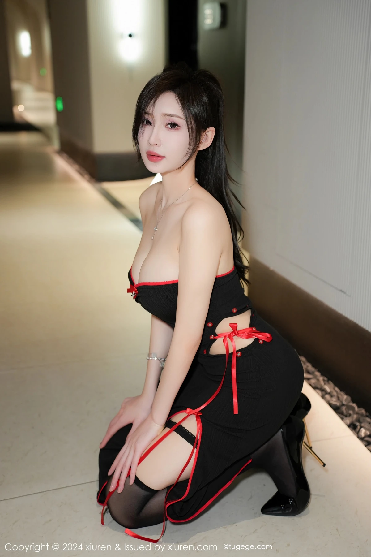[秀人网] 2024.09.27 No.9220 Carol周妍希X、秀人旗下#[59P]-017