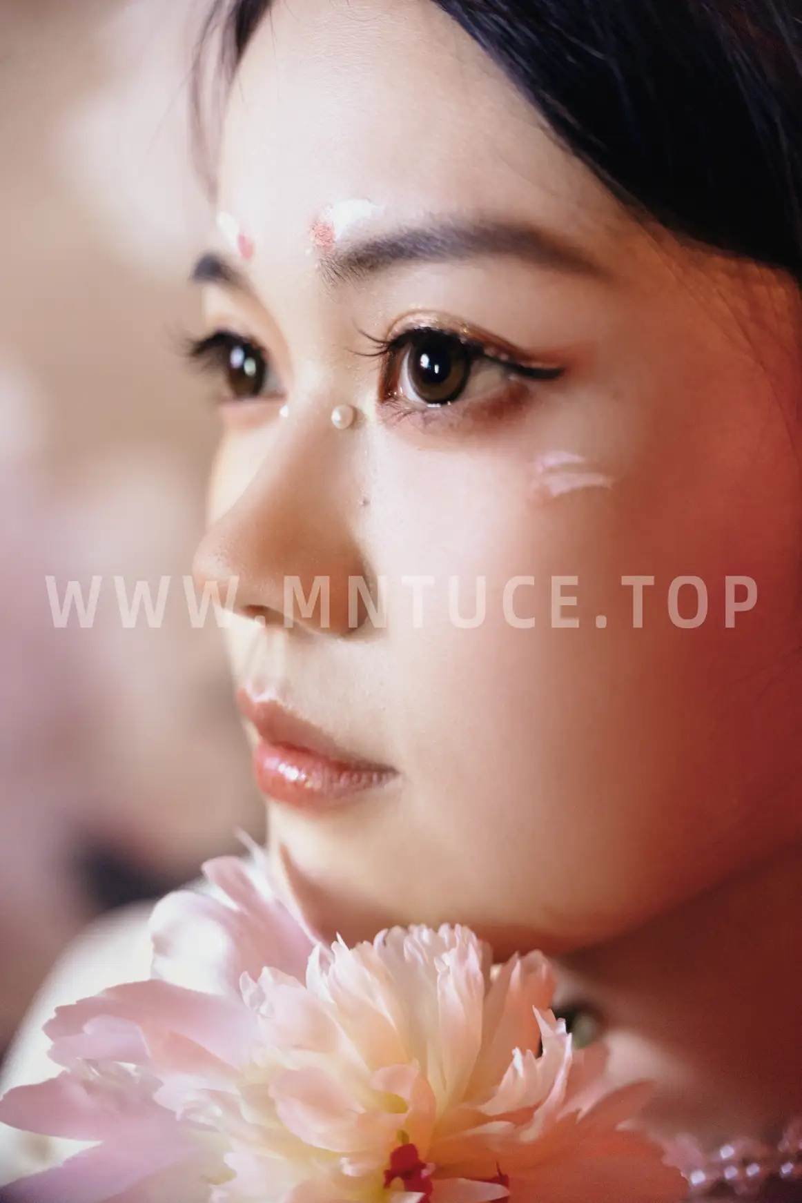 [艺图语] 2022.06.05 Vol.1091-042