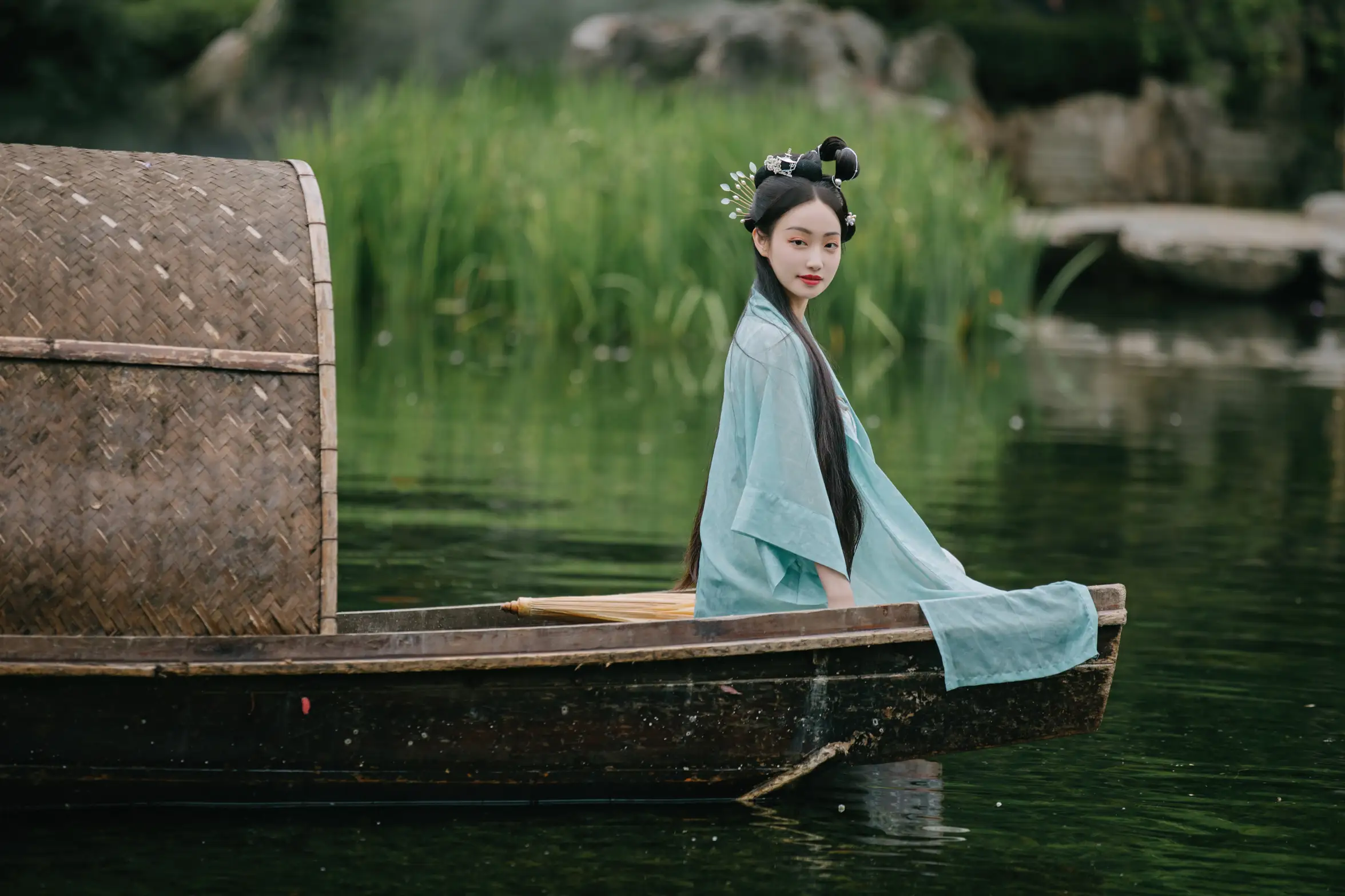 [艺图语] 2022.08.09 Vol.1665-009