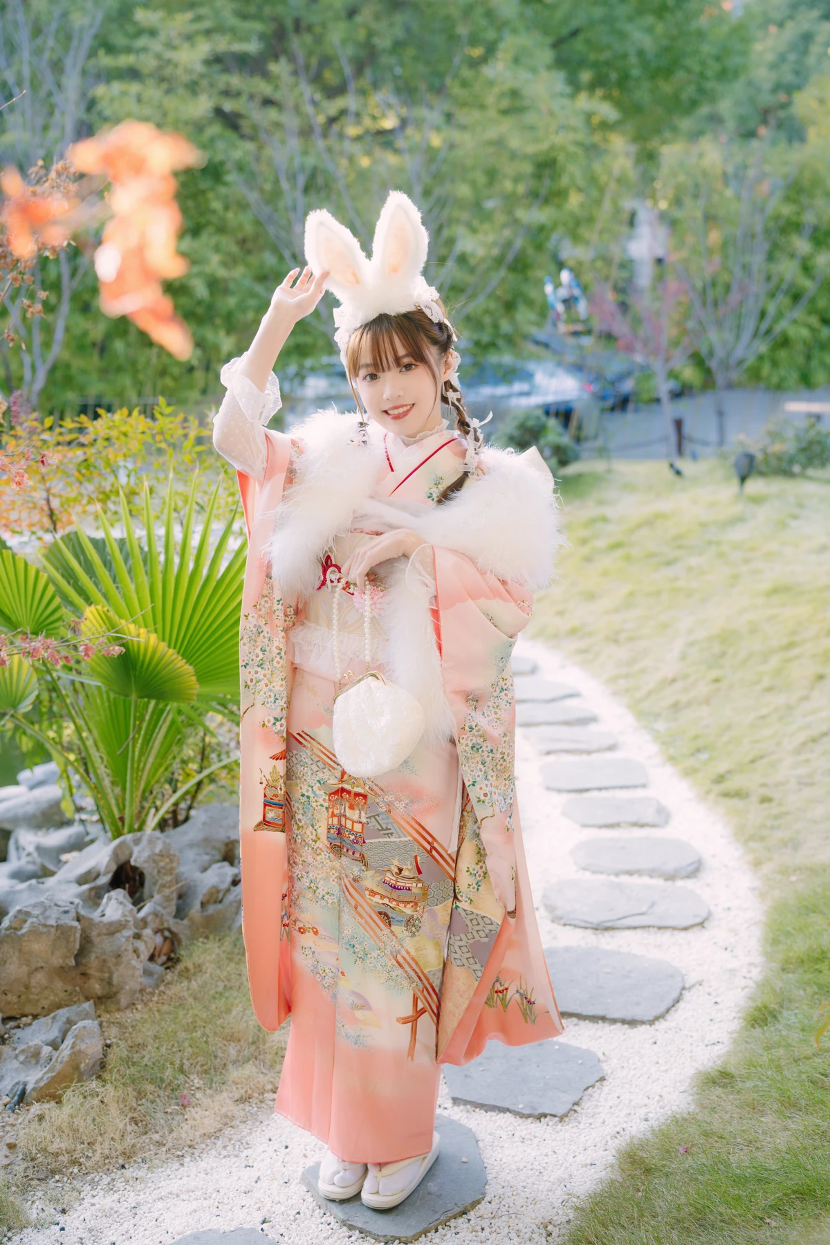 [艺图语]2023.02.09 Vol.3009 新年兔兔#陆陆真甜#[34P]-032