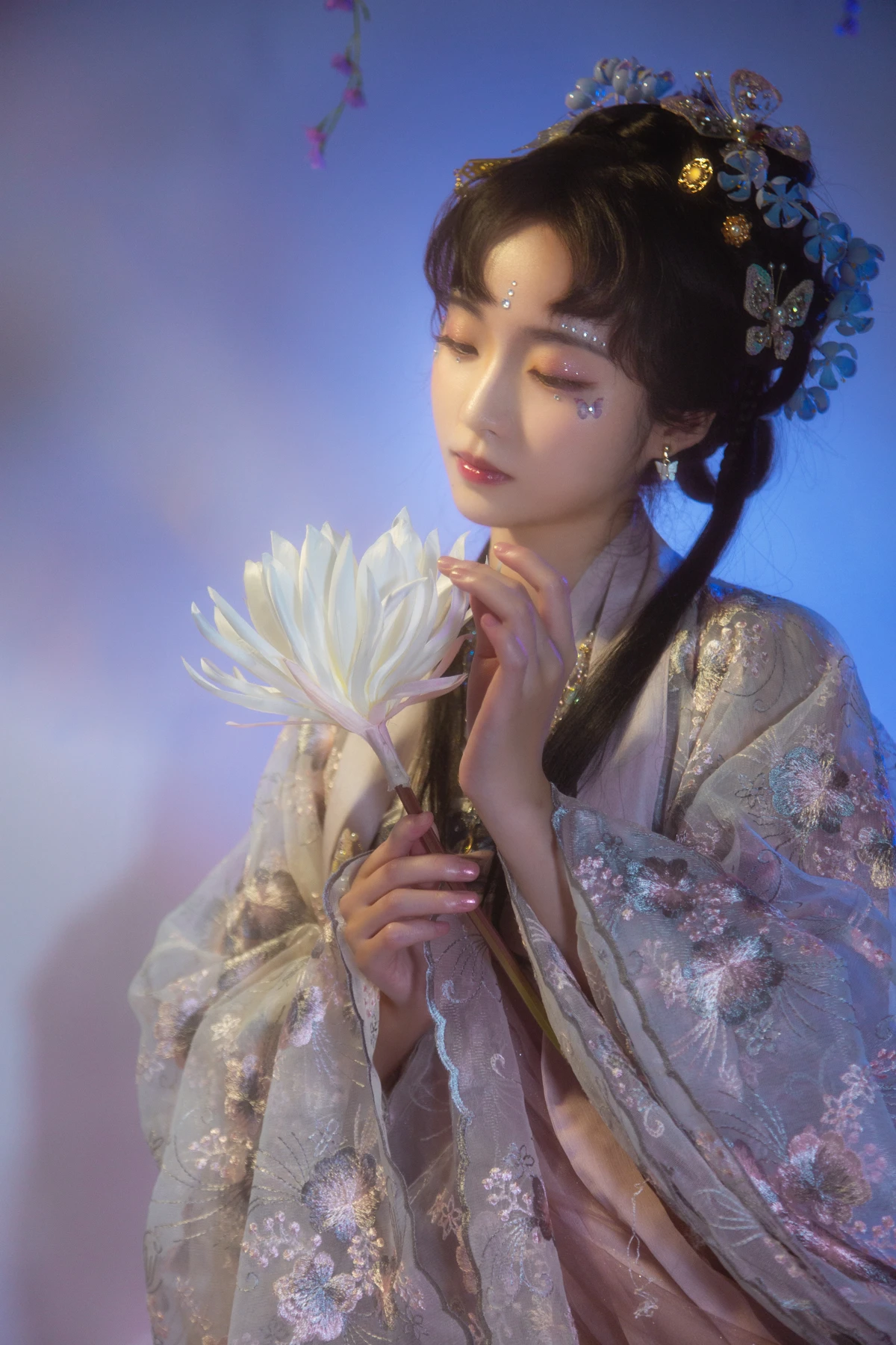 [艺图语]2022.12.23 Vol.2735-018