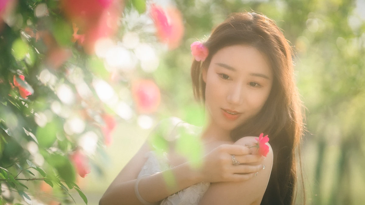 [艺图语]2023.05.20 Vol.3048 蔷薇花下#桃子#[47P]-039