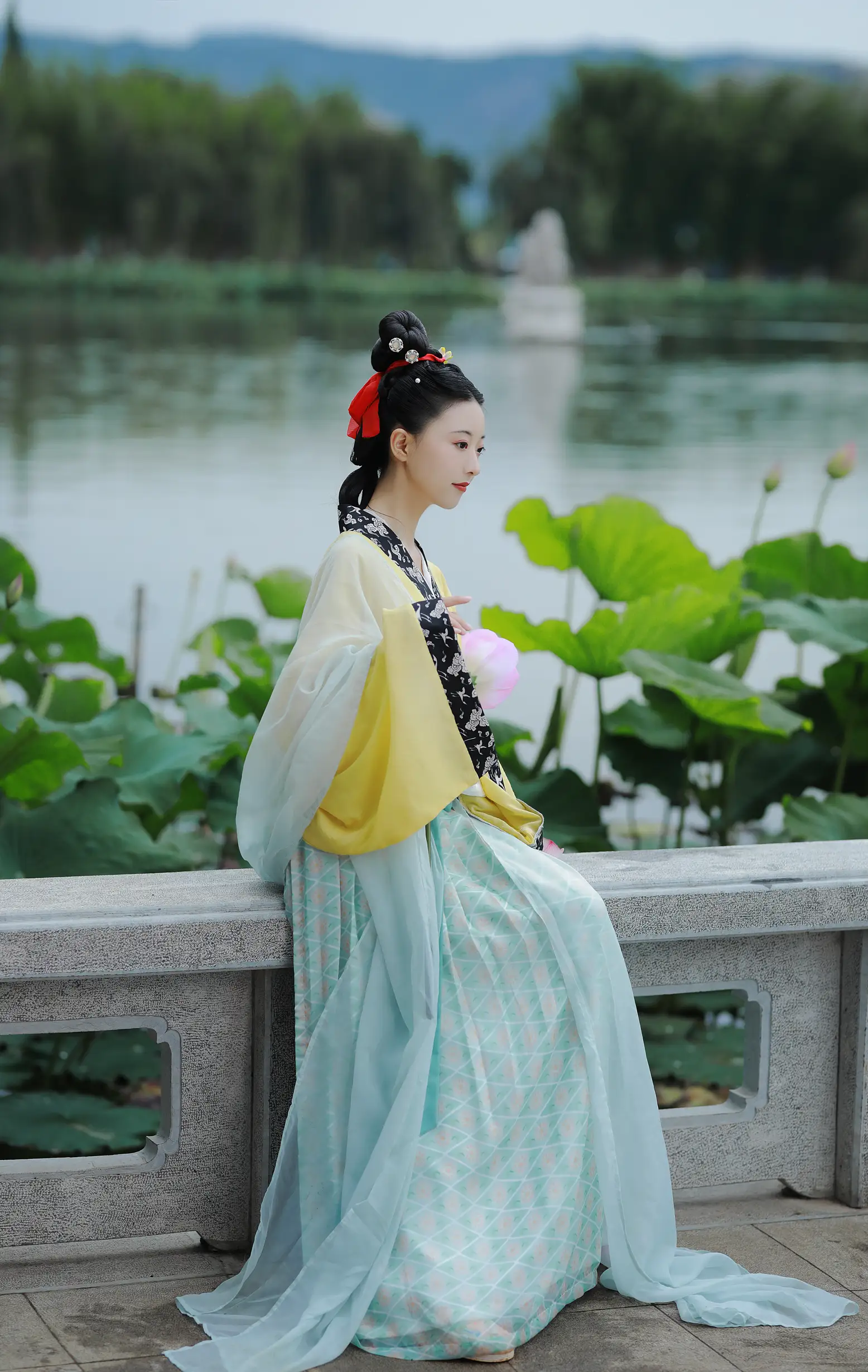[艺图语] 2022.08.09 Vol.1660-031