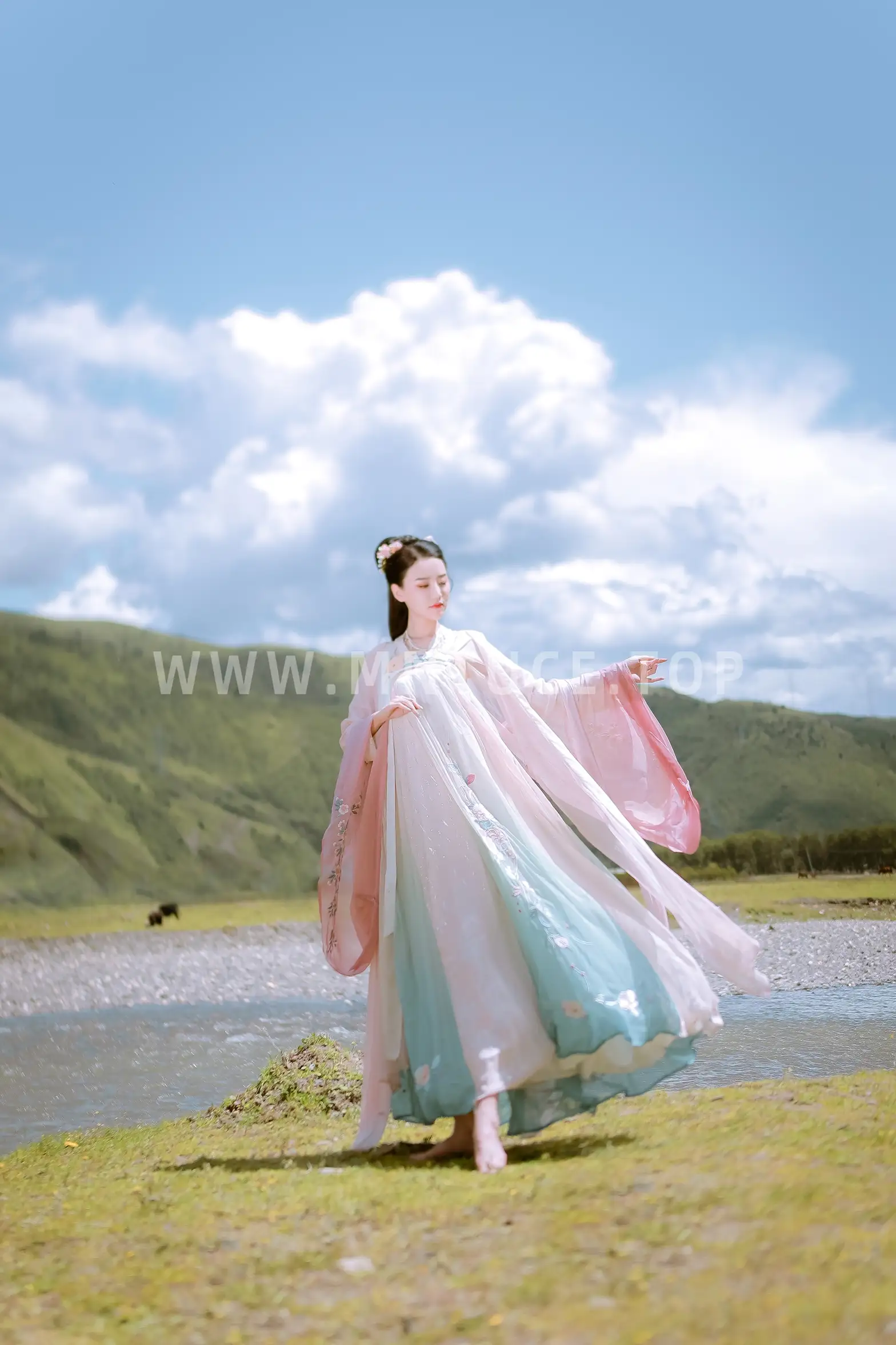 [艺图语] 2022.02.03 Vol.744-020