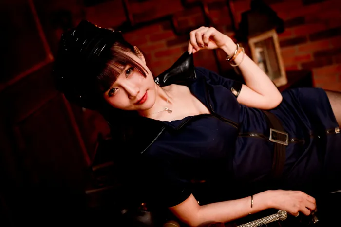 [街拍丝足] NO.116 乔乔儿 黑丝制服 #街拍丝足、美足#[52P]-018