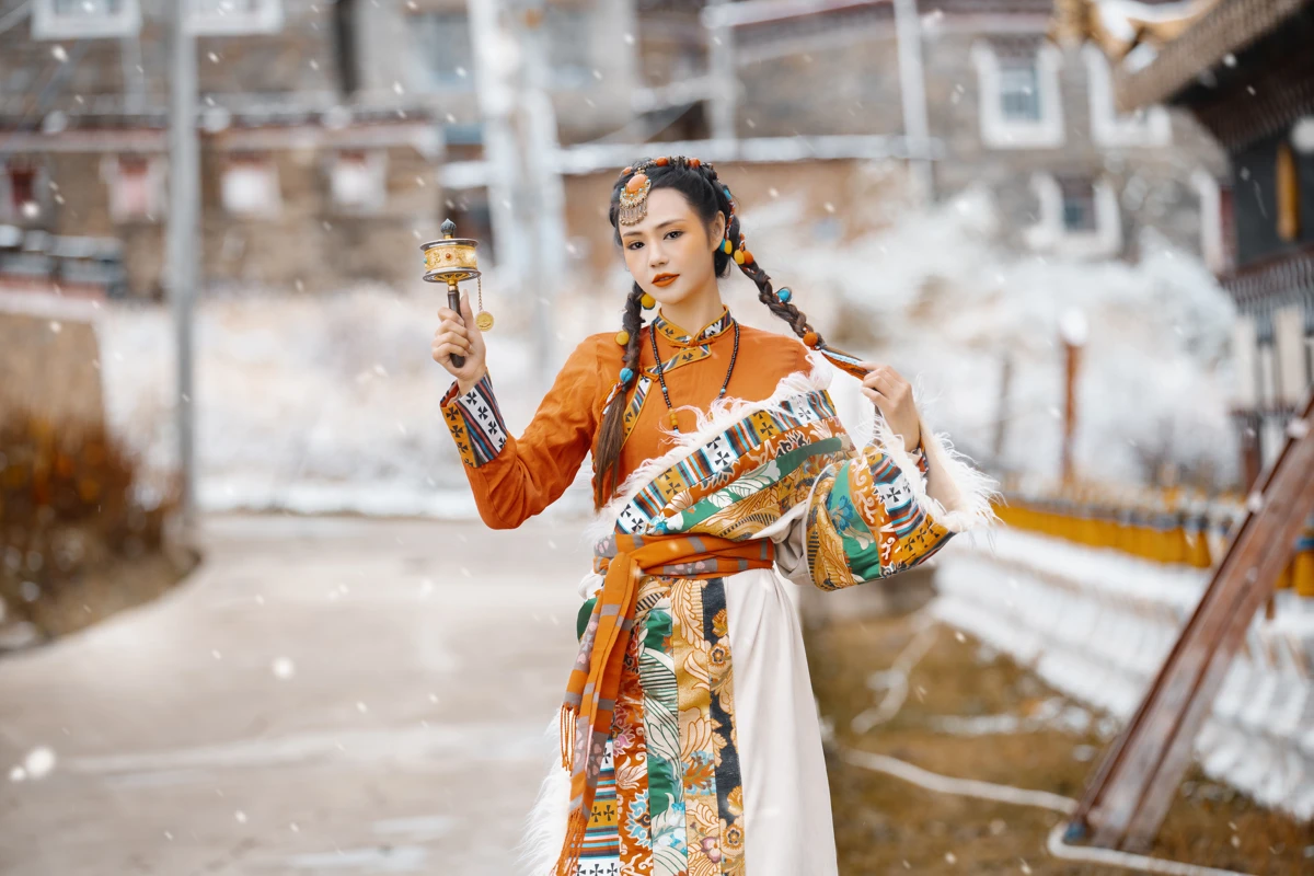 [艺图语]2023.02.08 Vol.3000 下雪天#谢阿玲#[26P]-016