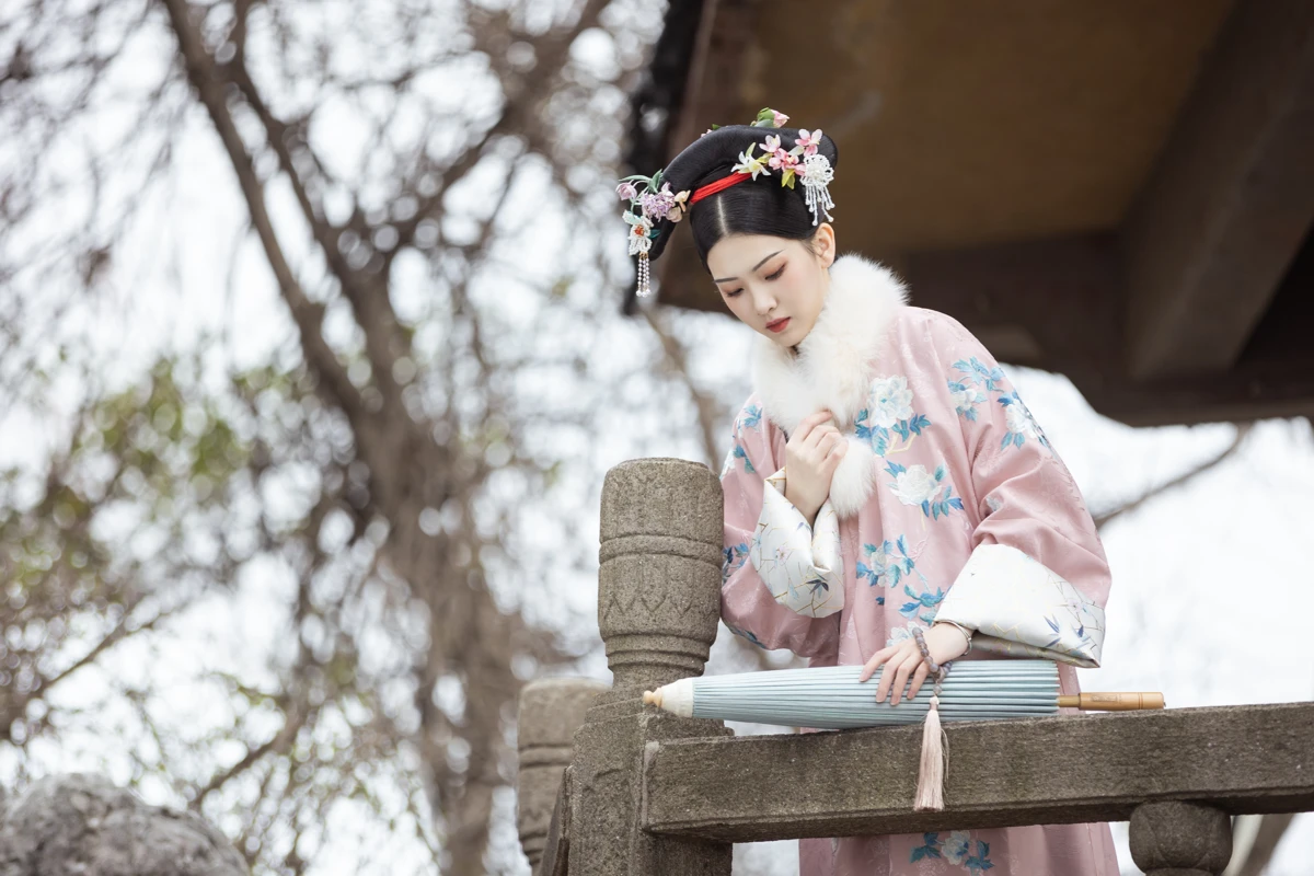 [艺图语]2023.02.04 Vol.2968 梦渡#芝芝琪#[35P]-012