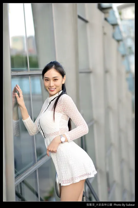 [街拍丝足] NO.091 张雅淳 大安森林 高跟美腿外拍 #街拍丝足、美足#[54P]-008