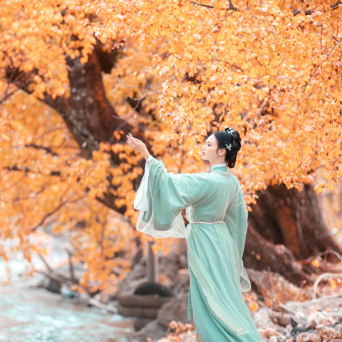 [艺图语]2023.02.09 Vol.3006 秋叶渐红#谢阿玲#[27P]-014