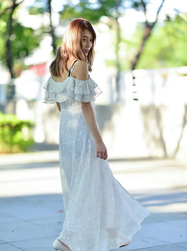 [街拍丝足] NO.200 vivi曹媛媛 吊带高衩长裙高跟美腿 #街拍丝足、美足#[113P]-067