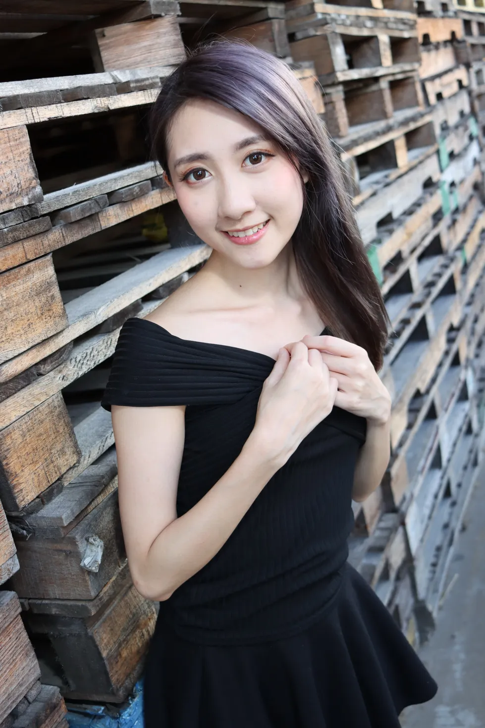 [街拍丝足] NO.140 Elaine Chung 连衣裙丝袜凉高美腿 #街拍丝足、美足#[73P]-011