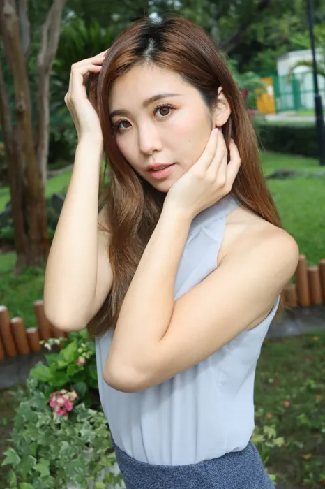 [街拍丝足] NO.093 長腿美模 Shuk Man 短裙 高跟美腿外拍 #街拍丝足、美足#[101P]-069