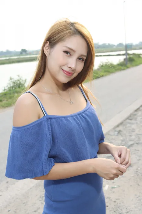 [街拍丝足] NO.094 長腿美模Van Van 香車美腿 高跟美腿外拍 #街拍丝足、美足#[100P]-004