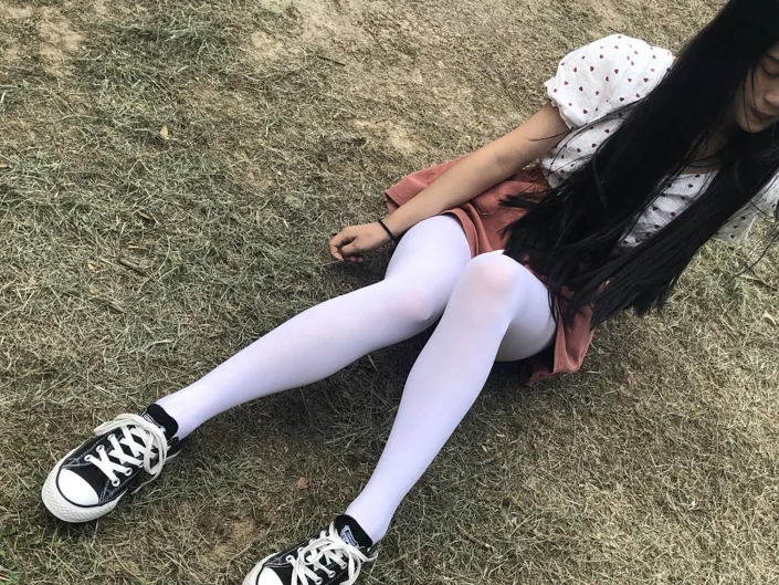 [街拍丝足] NO.007 操场散拍合集 #街拍丝足、美足#[91P]-080