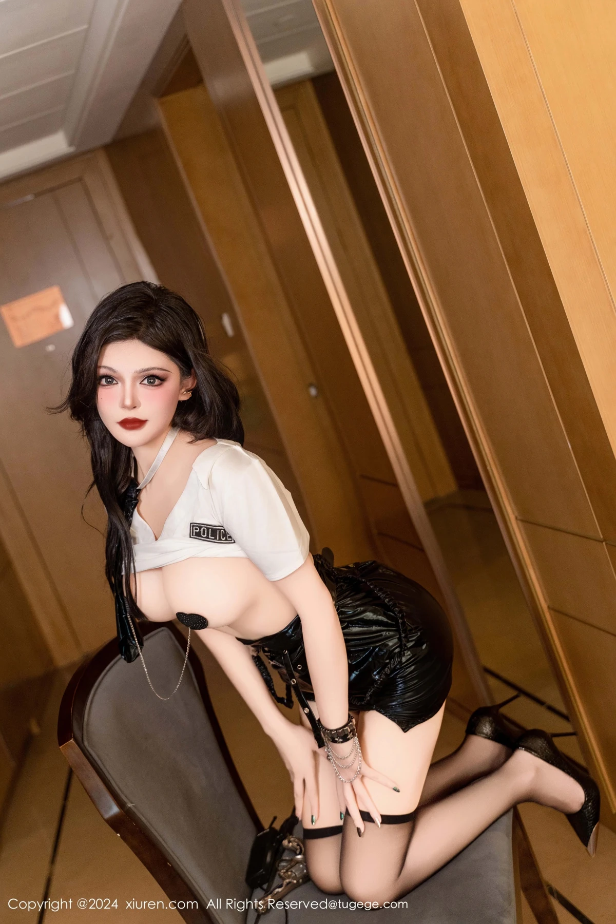 [秀人网] 2024.12.26 No.9661 伊丽莎有点白、秀人旗下#[101P]-065