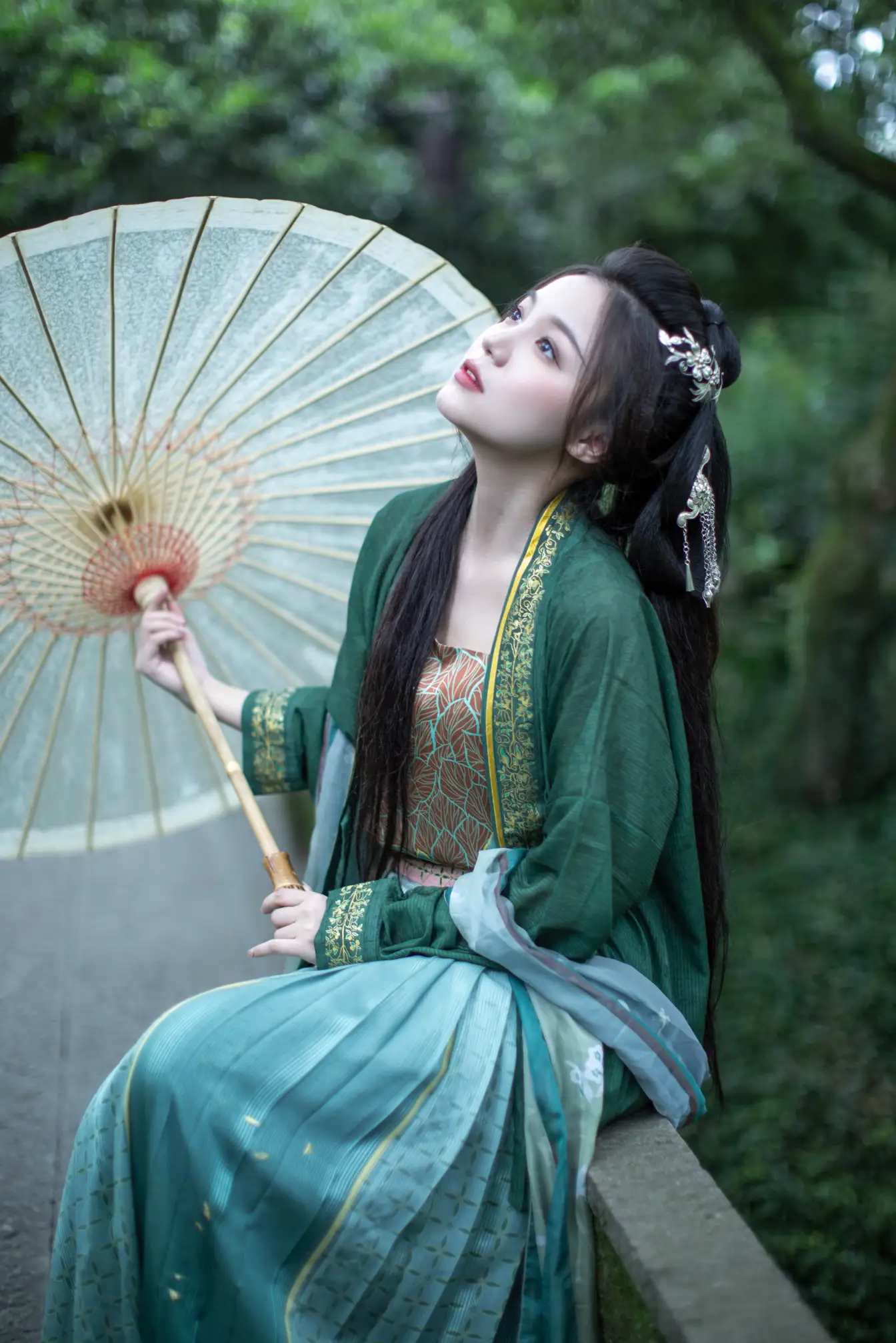 [艺图语] 2022.07.30 Vol.1581-003