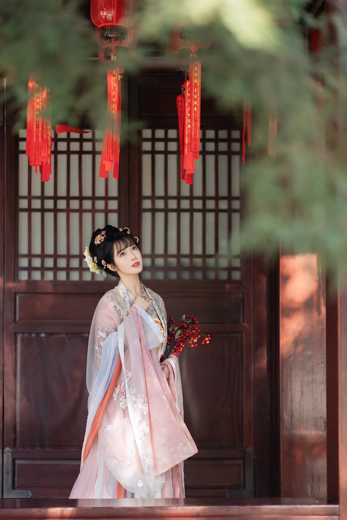 [艺图语]2023.02.10 Vol.3011 红豆相思#一只阿梦崽#[49P]-029