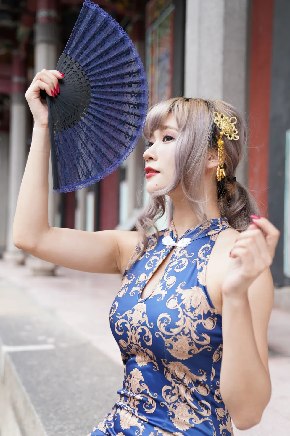 [街拍丝足] NO.149 薛凯云 蓝花短旗袍高跟美腿 #街拍丝足、美足#[125P]-041
