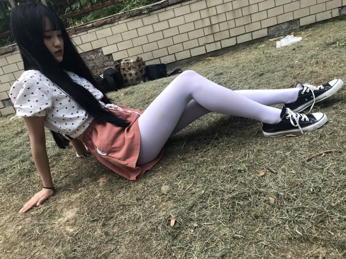 [街拍丝足] NO.007 操场散拍合集 #街拍丝足、美足#[91P]-058