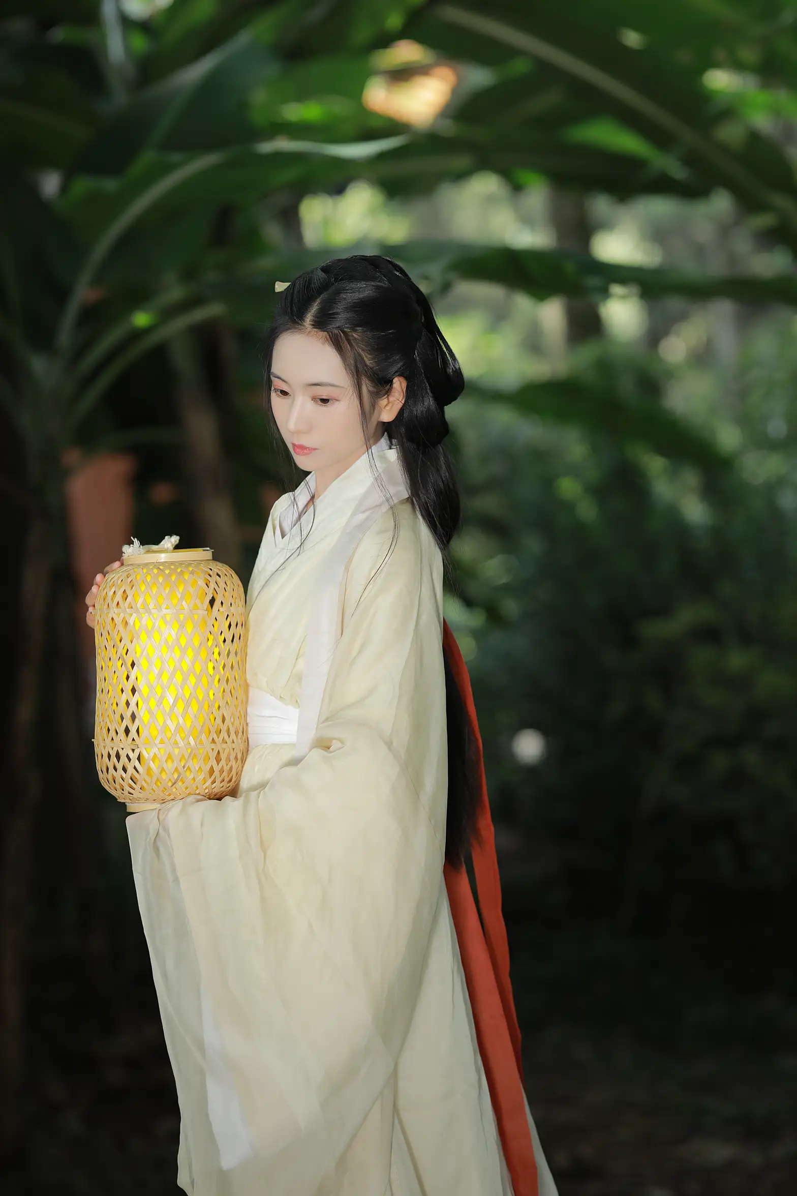 [艺图语] 2022.11.12 Vol.2061-024