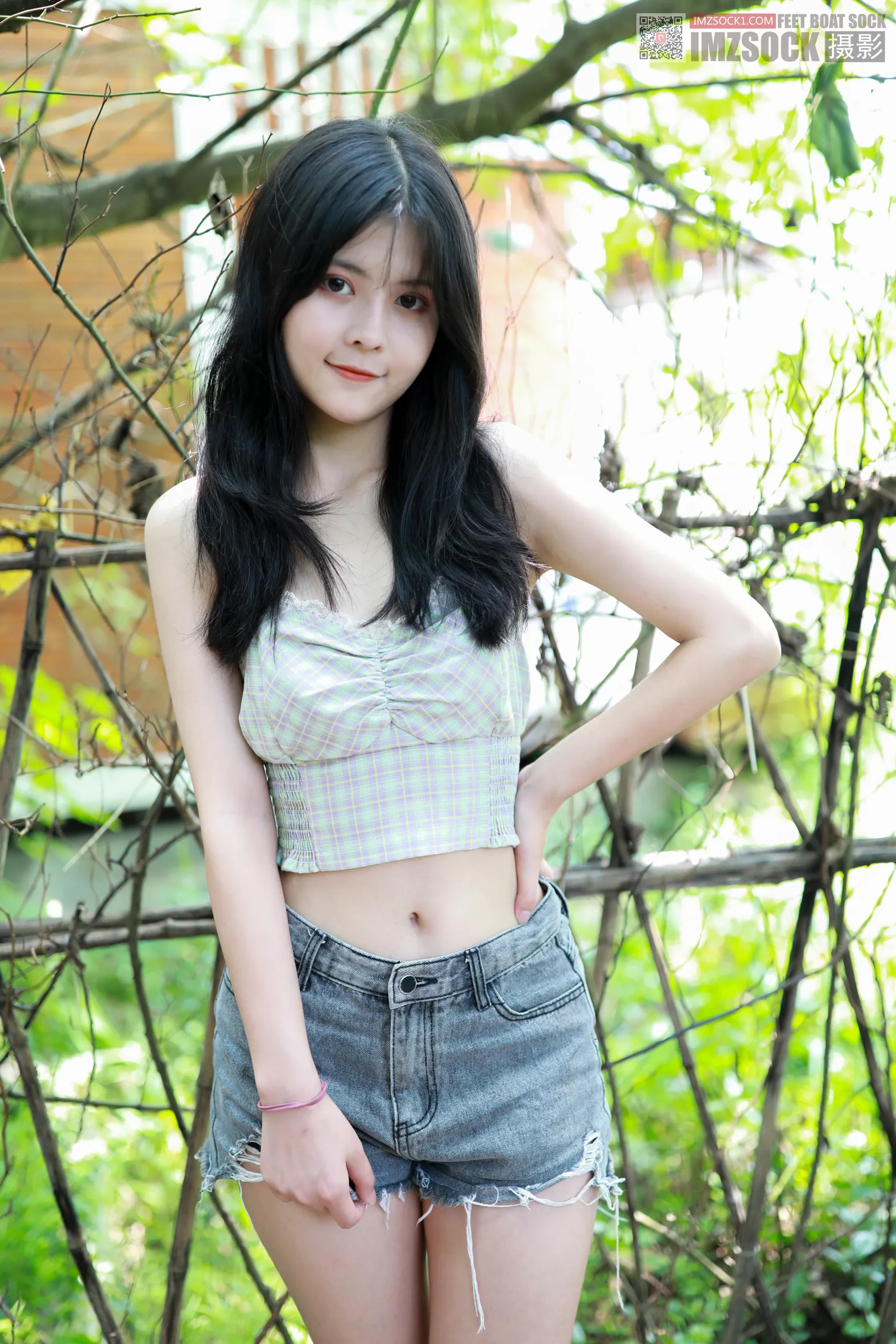 [MZSOCK]爱美足 NO.262 – 美琳、美足、爱美足[82P]-PicJJ