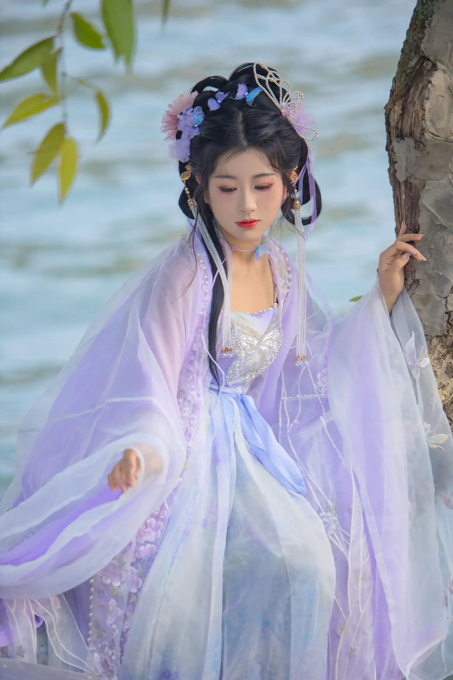 [艺图语] 2022.11.14 Vol.2079-012