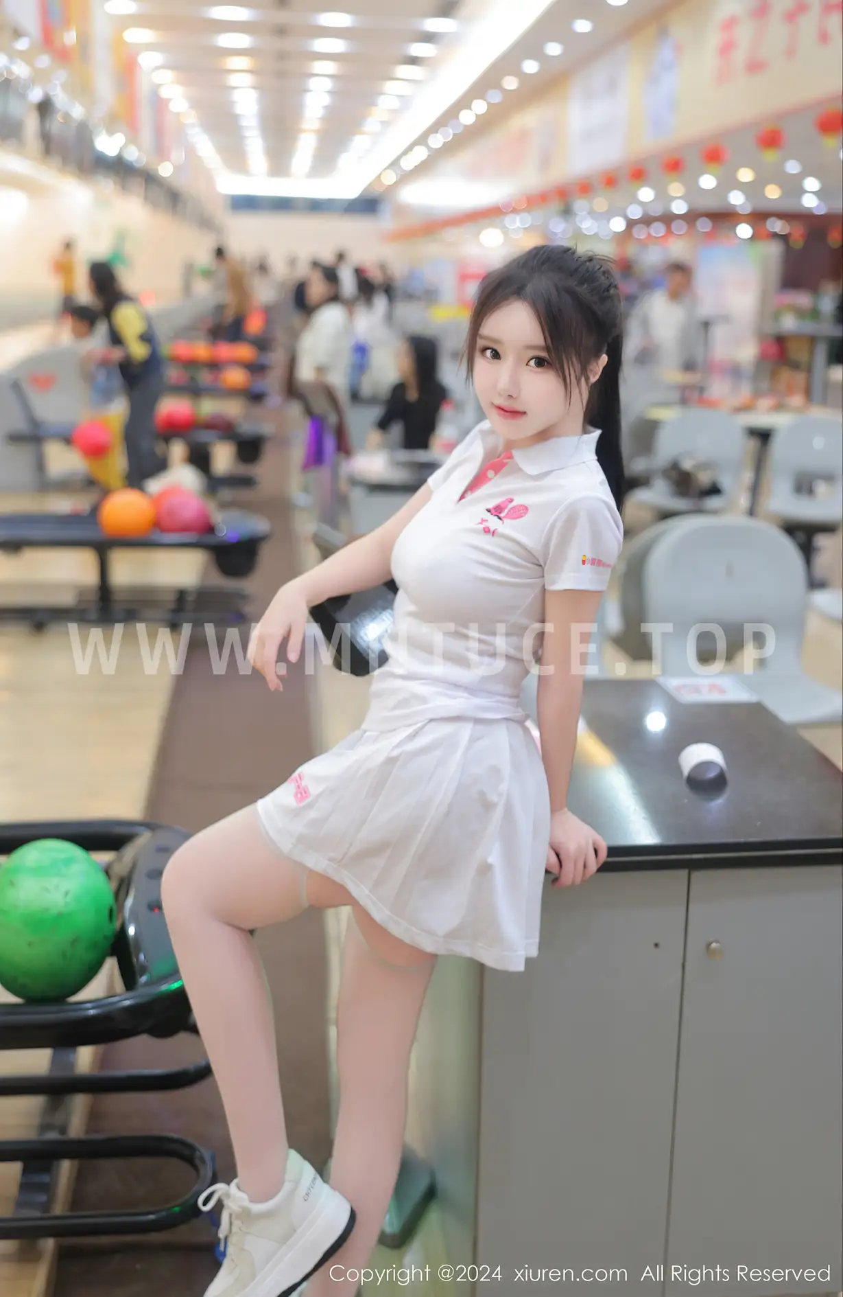 [秀人网] 2024.02.20 NO.8118 #小薯条nienie、秀人旗下、xr_8000-8499#[80P]-060