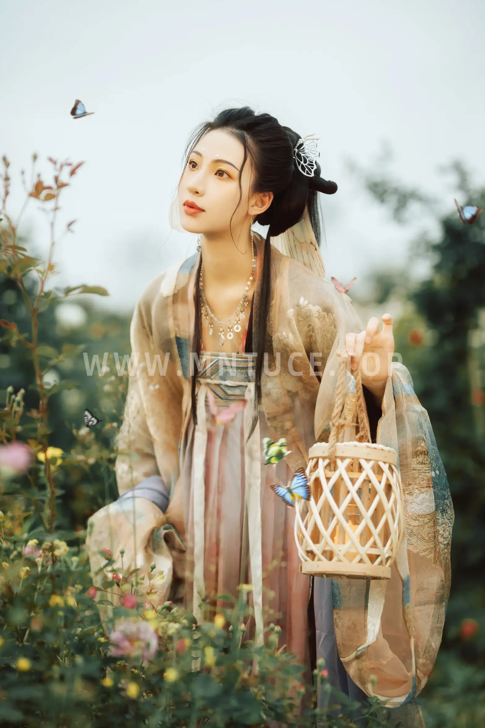 [艺图语] 2021.08.23 Vol.166-018