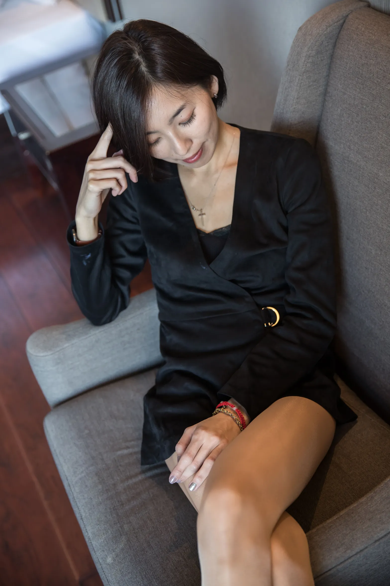 [街拍丝足] NO.120 酒店骨感美女肉丝高跟 #街拍丝足、美足#[88P]-071