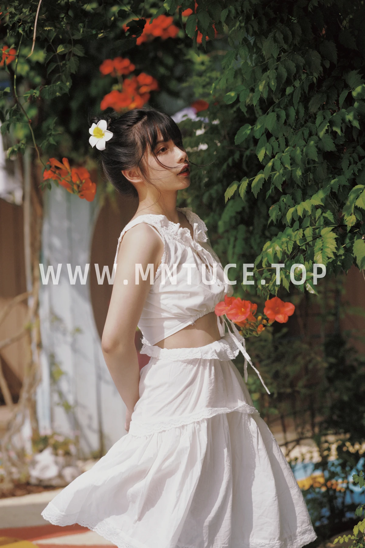 [艺图语]2023.03.08 Vol.3028 夏风不语#咖喱呀咖喱#[30P]-010