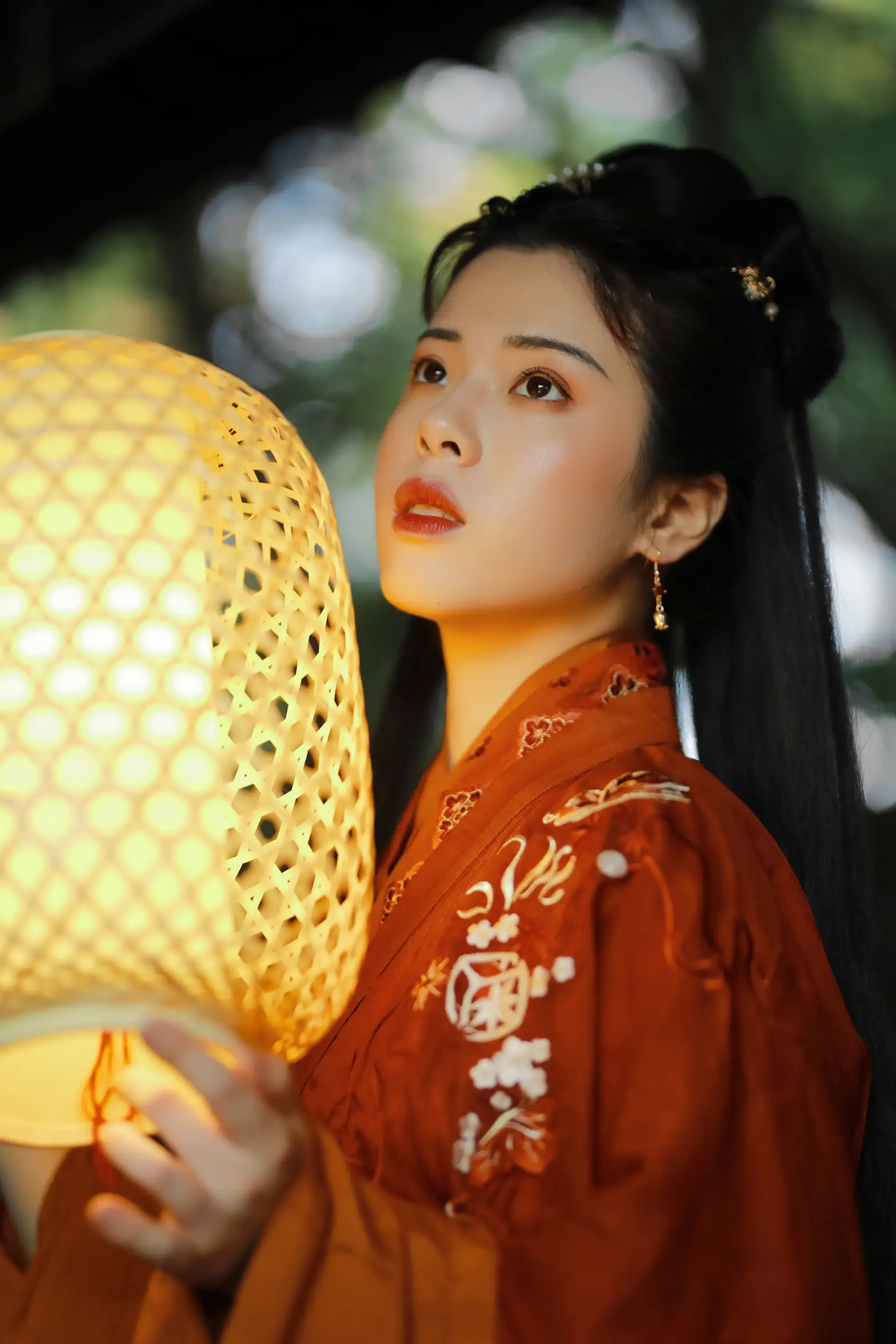 [艺图语] 2022.08.21 Vol.1757-023