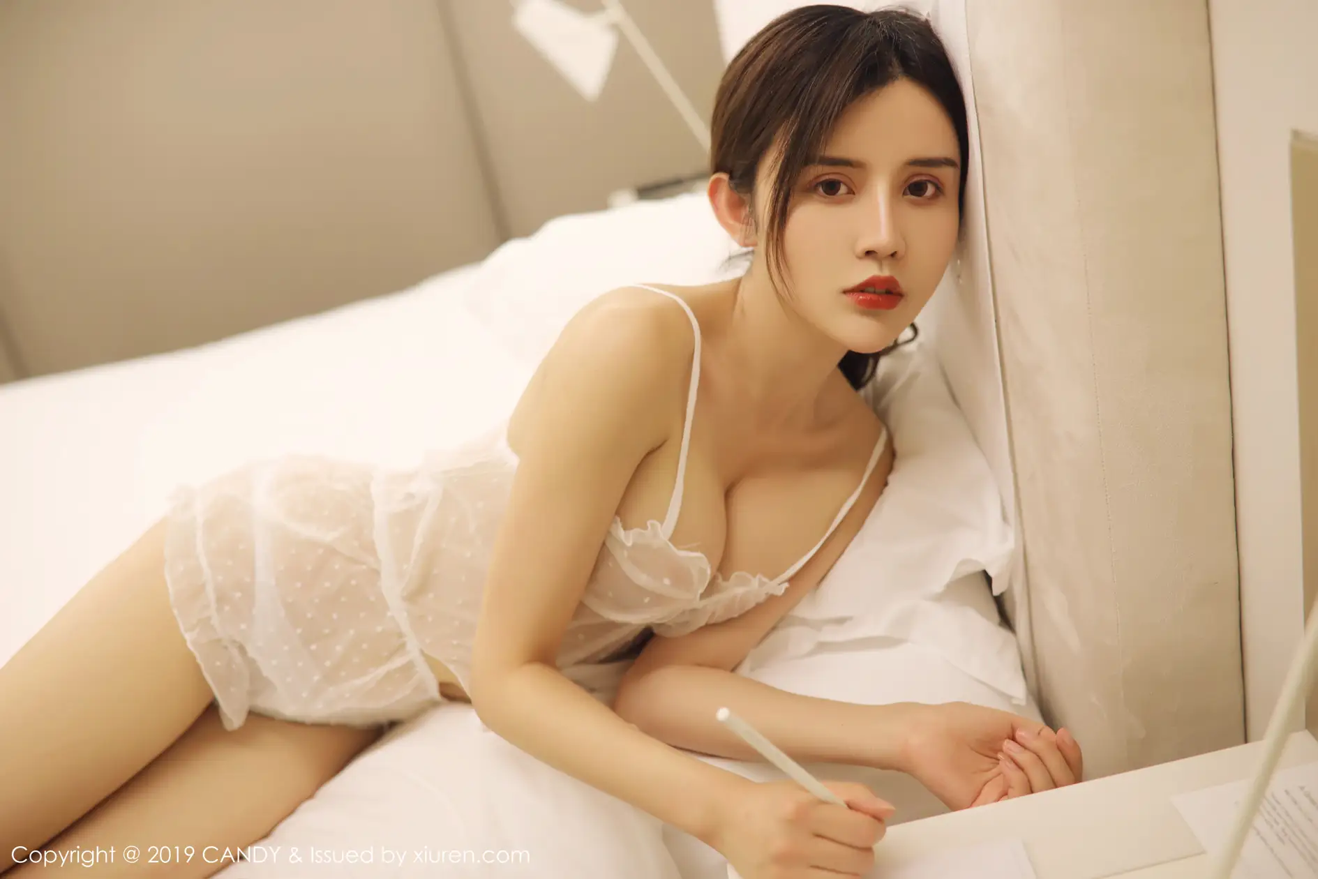 [糖果画报] 2019.07.20 Vol.074-022