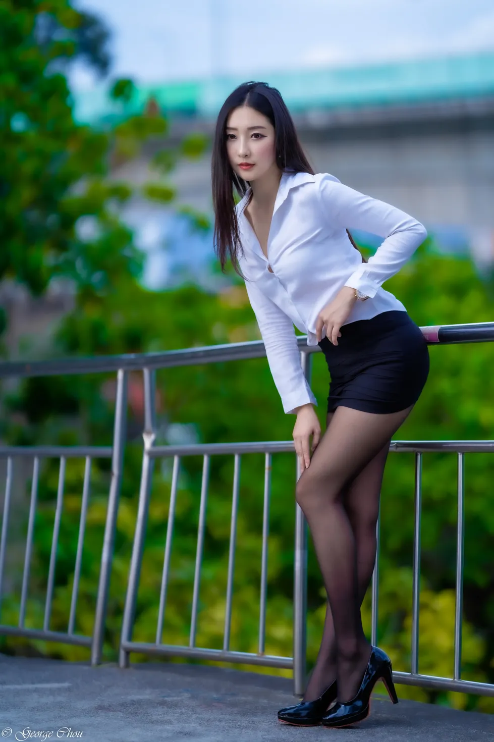 [街拍丝足] NO.131 吴小葵 OL黑丝高跟美腿 #街拍丝足、美足#[39P]-011