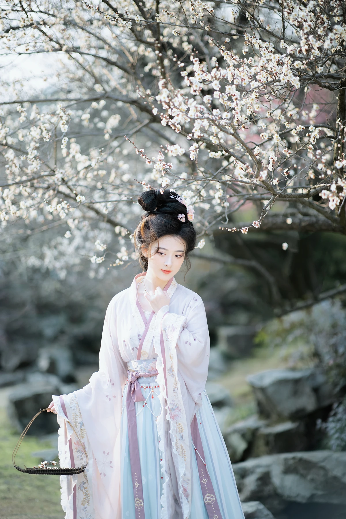 [艺图语]2023.03.08 Vol.3022 初春探梅#明姝菜菜#[45P]-038