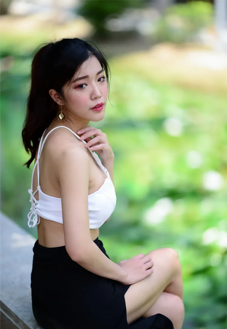 [街拍丝足] NO.162 莎莎 露肚高叉长裙高跟美腿 #街拍丝足、美足#[122P]-058