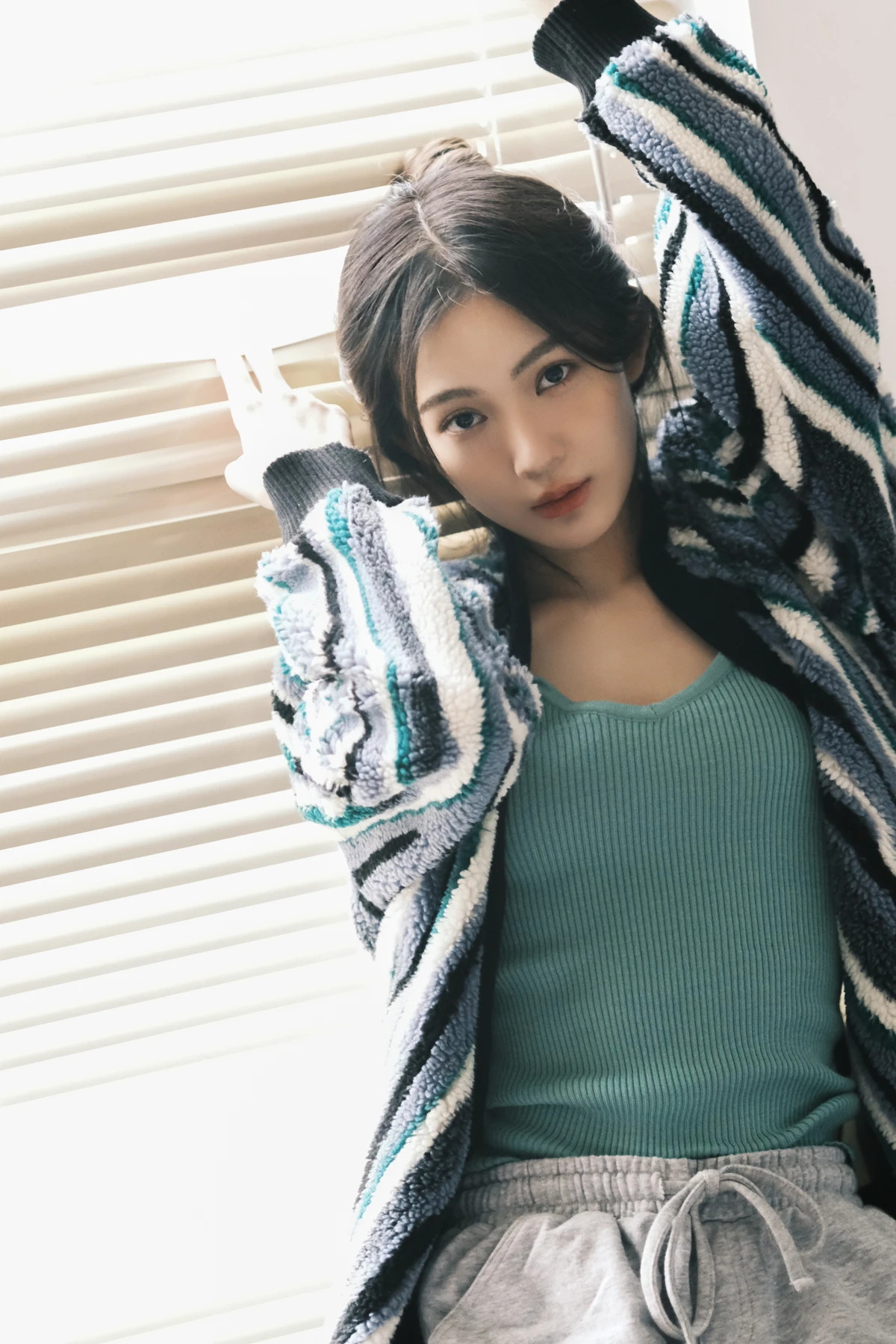 [艺图语]2023.02.07 Vol.2992 是但求其爱#凤#[21P]-012
